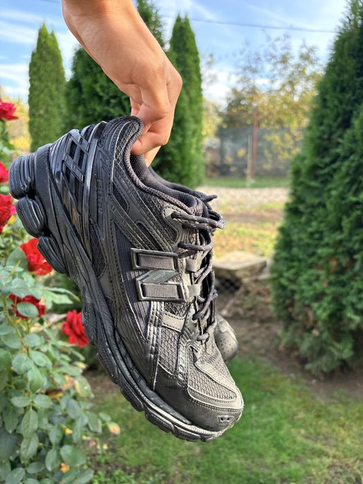 New Balance 1906R