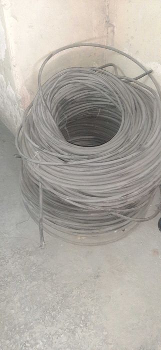 Продам кабель медный 4-х жильный