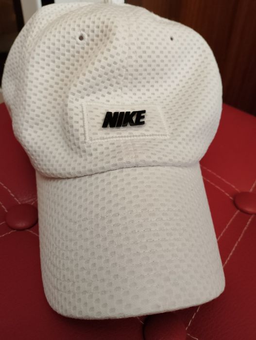 Nike -2 бр.  Мъжки  летни шапки