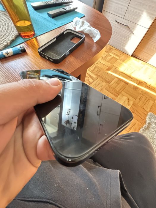 Iphone 16 pro max 99% battery Бартер