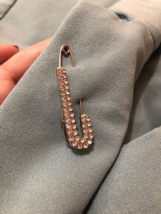 Красиви и модерни брошки