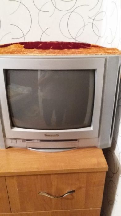 Продам телевизор