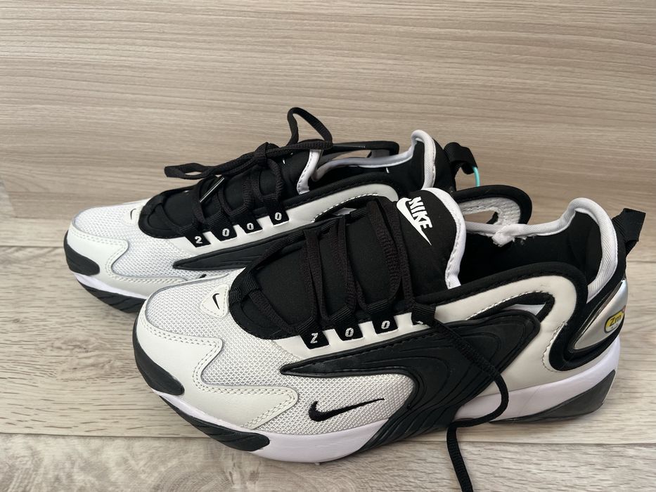 Новые кроссовки 39-40 размер