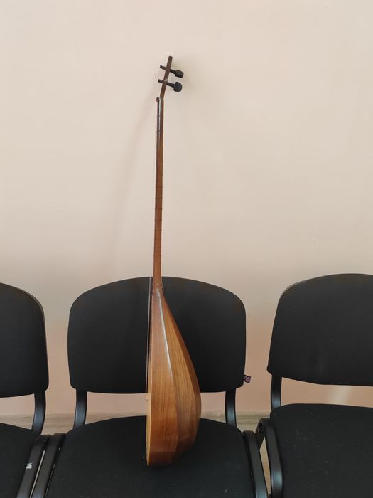 Продаются домбыра