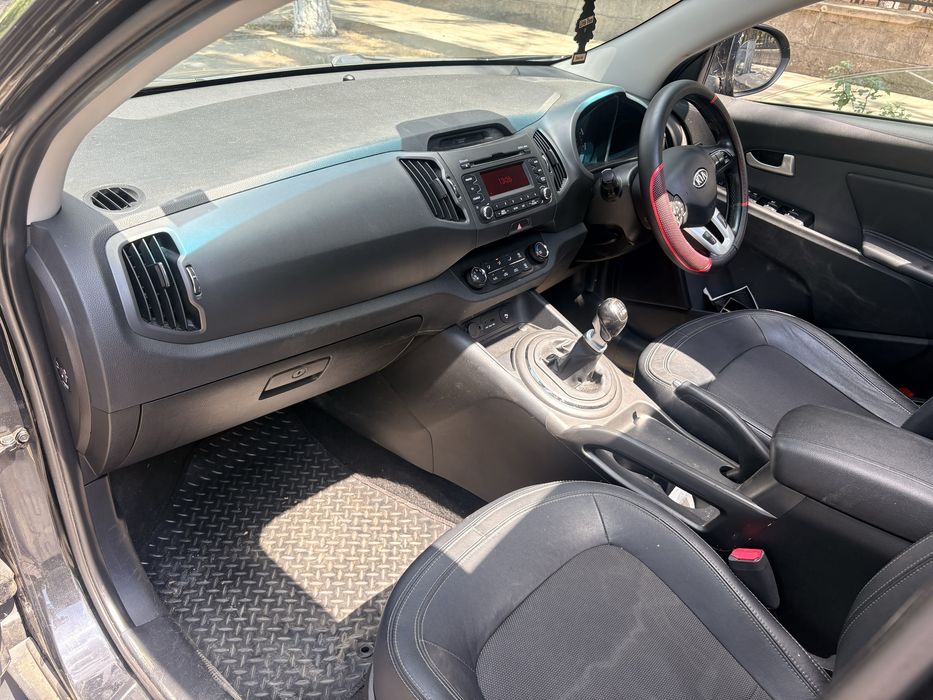 Dezmembrez kia Sportage