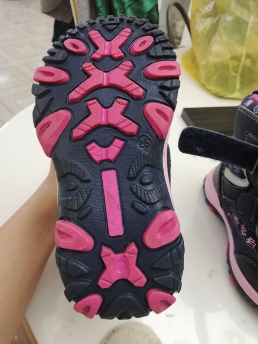 Продам обувь б/у сапожки