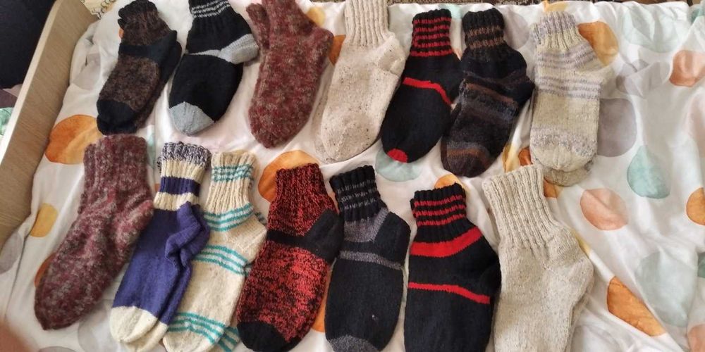 Плетени на ръка вълнени чорапи/ шушони за мъже, жени и деца