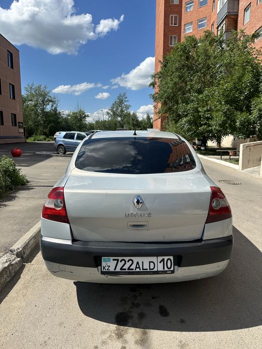 Срочно продам рено меган 800000