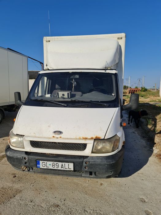 Ford Transit 2005 cu suprastructura inchisa si lift