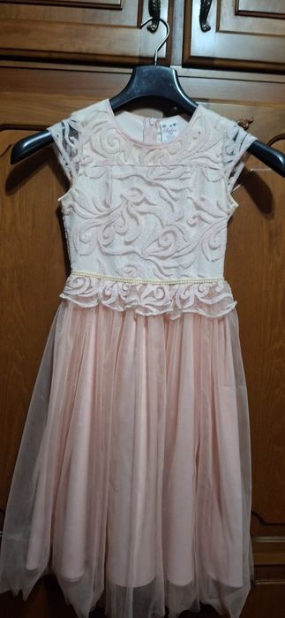 Rochie eleganta fete