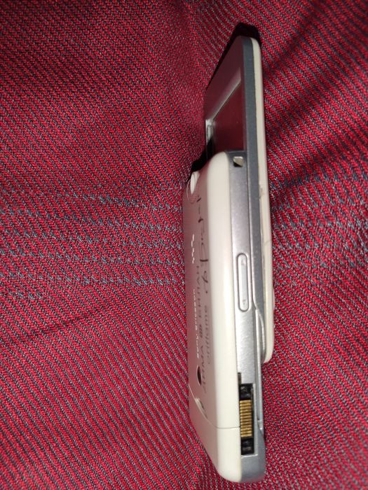 Редкий Sony Ericsson W205 Walkman Oriflame × Дима Билан (Коллекционный