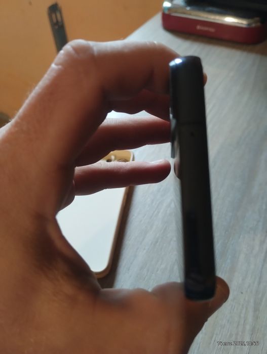 Se vinde Samsung s22 5G in stare impecabila folosit doar două luni
