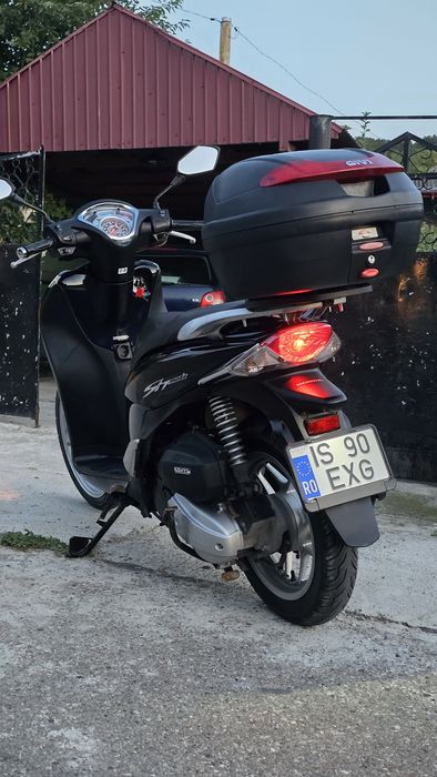 Scuter Honda SH mode 125 / 2015 / inmatriculat Ro