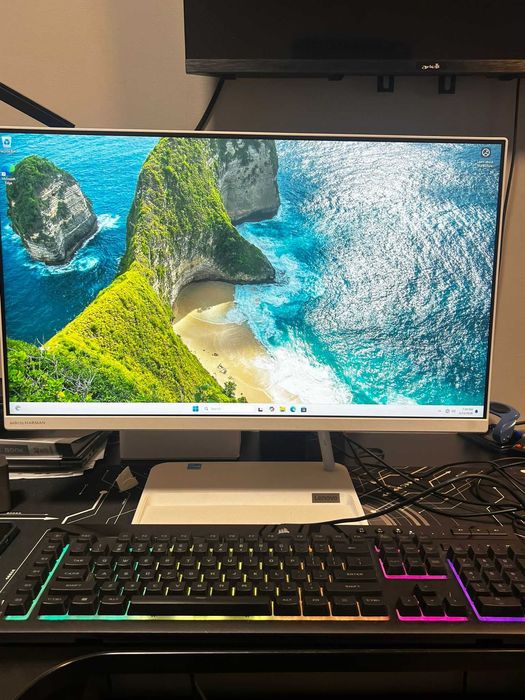 Lenovo ALL IN ONE / I3 GEN 11 / 8 GB RAM * Krom Amanet Margeanului  *