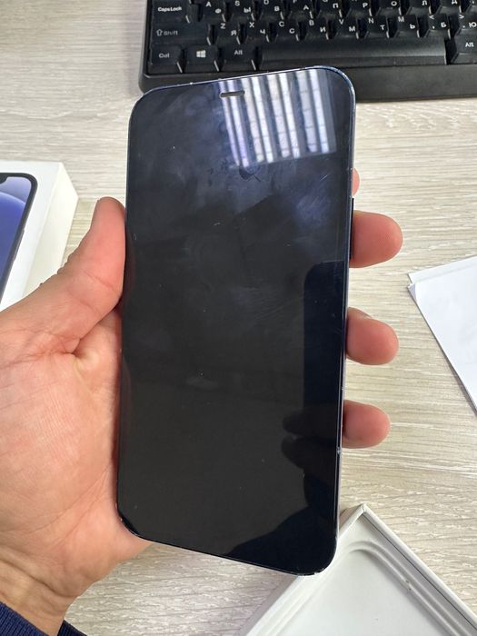 Продам iPhone 12, 128g