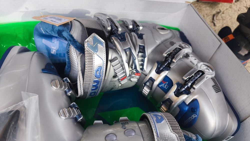 Clapari NOI marimi 36-42: Salomon, Lange, Rossignol, Tecnica, Head