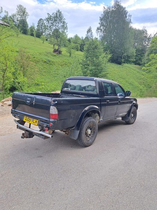 Mitsubishi L200 Volan dreapta