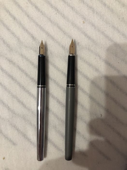 Stilouri Cross doua bucati aduse Franta