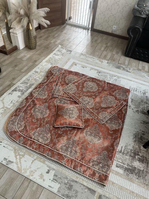 Шикарное покрывало на кровать