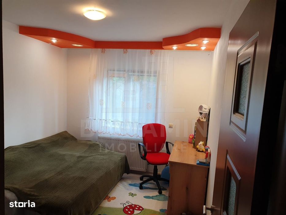 Apartament 4 camere etaj 1 Cartier Noua 99mp doua parcari