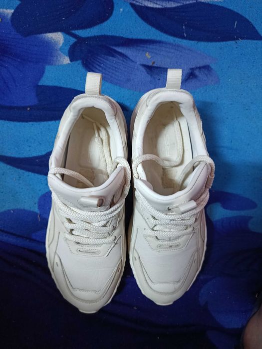 Vând Adidași Puma RS