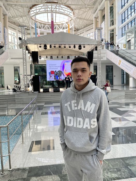 Преподаватель по математике и программированию