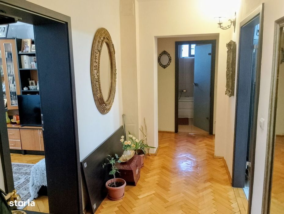 CI638 Dorobantilor-Simion Barnutiu,3 camere,Renovat
