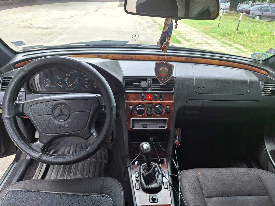 Mercedes Benz 220C Elegance CDI