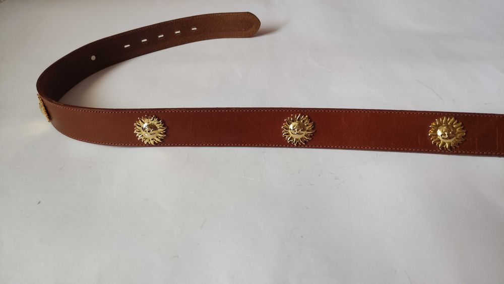 Кафяв колан от дебела естествена кожа с масивна метална тока