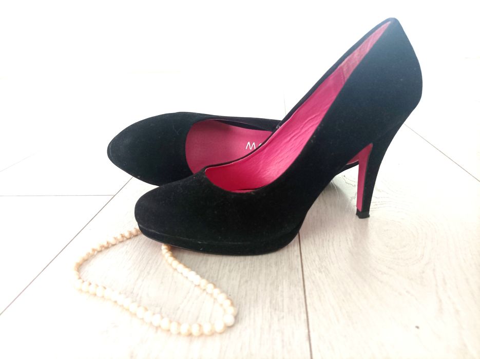 Pantofi pumps cu toc inalt