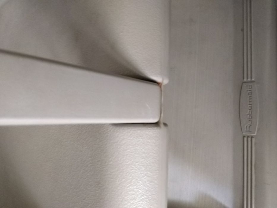 Детски стол за хранене и къпане Rubbermaid. Made in USA.