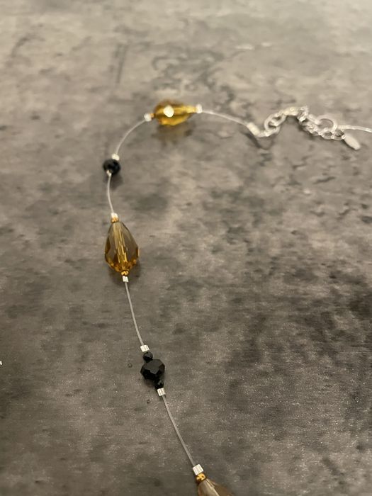 Colier cu margele de sticla plutitoare