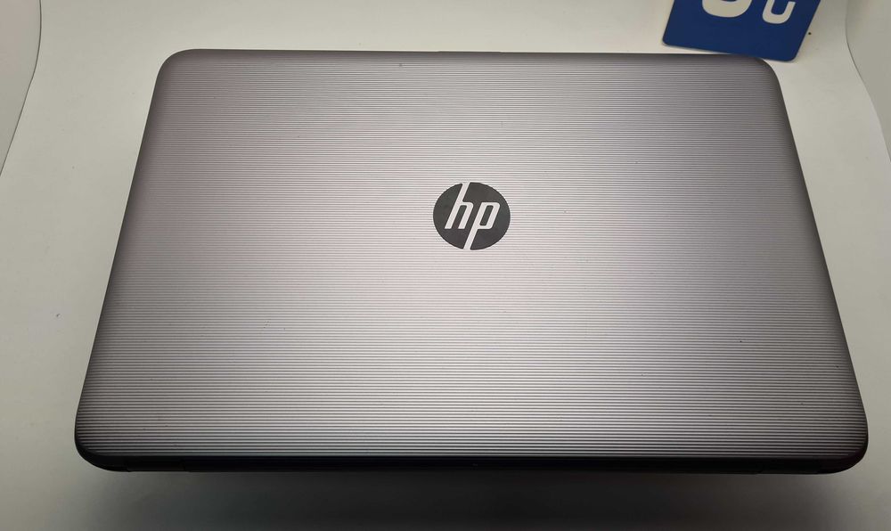 HP 250 G5 i5 6200U/8GB/256SSD/AMD R5-M330-2GB/FHD