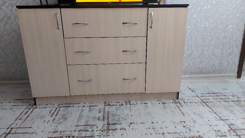 Продам комод. 30000 тг.