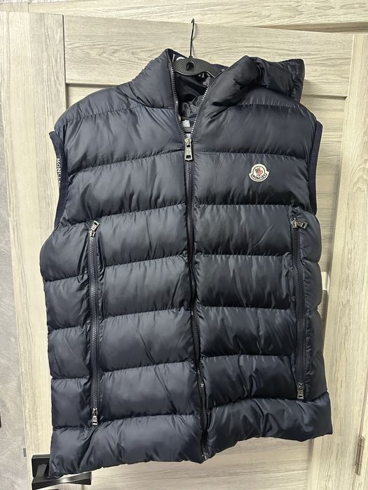 Vesta Moncler XXL