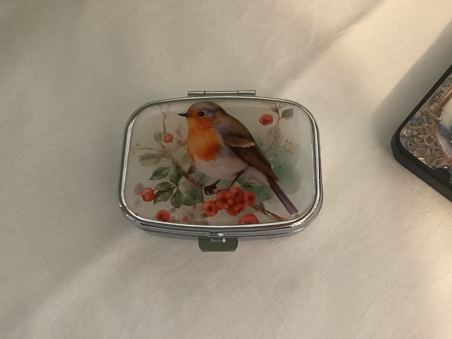 Cutii metal,pentru medicamente sau chibrituri