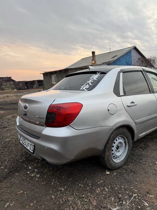 Продается машина. Торг есть.