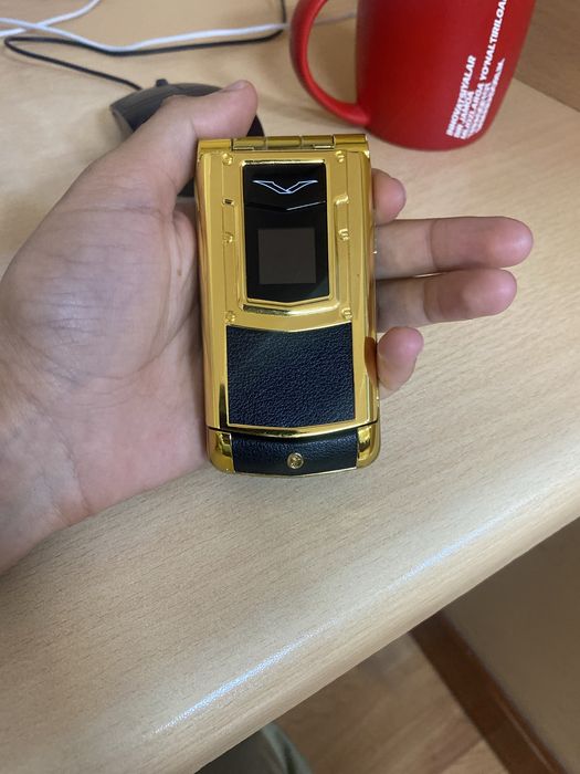 vertu sotiladi 400.000