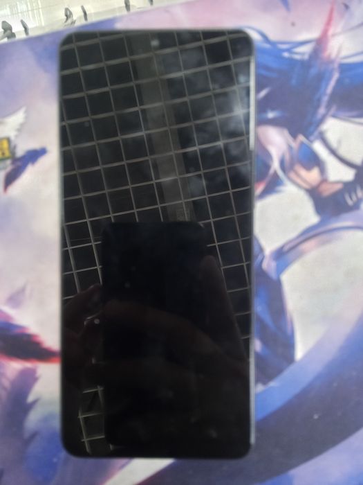 Самсунг а33. Память 128гб. Редми а10. Память 64 гб.