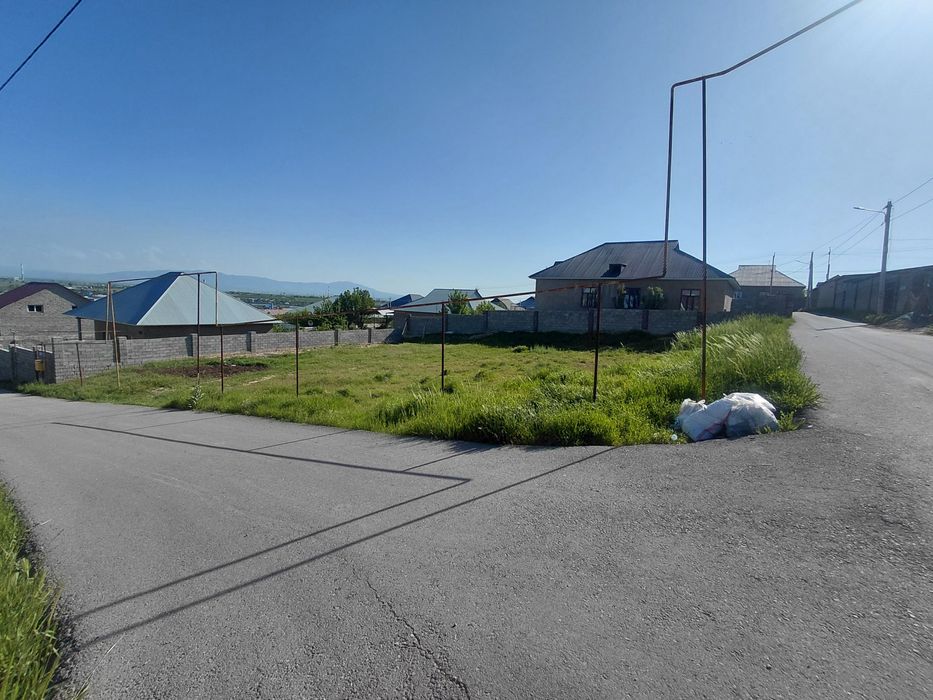 8сотк Участок сатылады Азат мкр