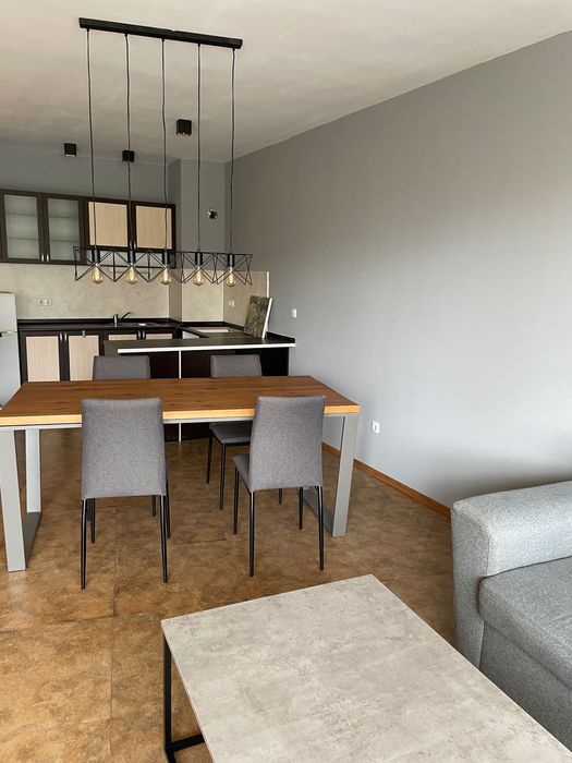 Дава се под наем Тристаен апартамент в София, Борово - 110 кв.м за 700 € - Снимка #1