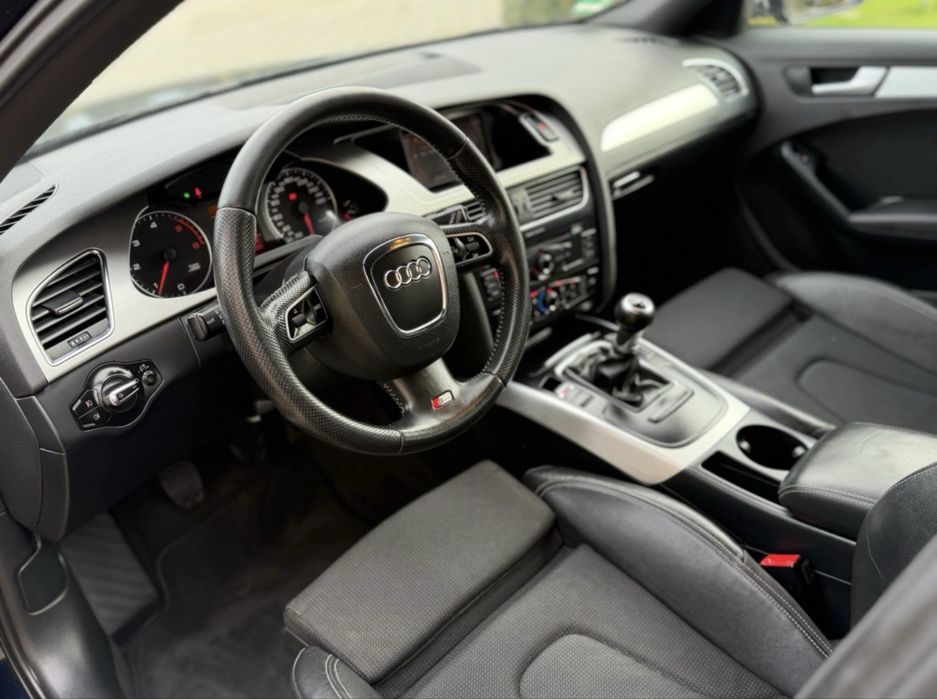 Audi A4 B8 2010 S Line