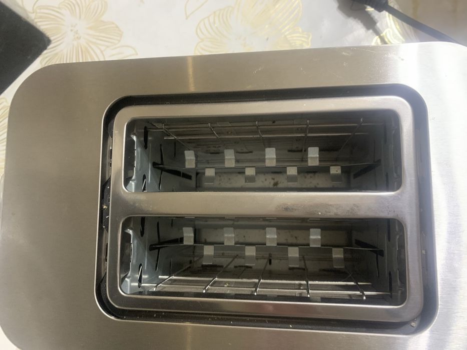 Продам  тостер. KT 2048