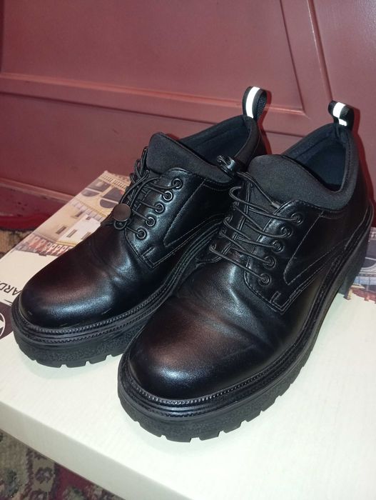 Полуботинки на девочку