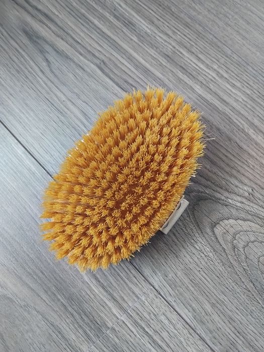 Perie-dry brushing