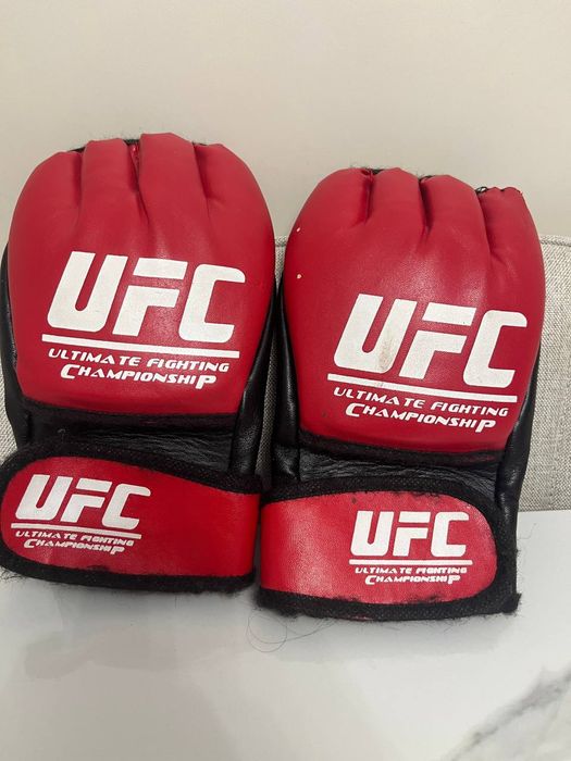 Перчатки для боев без правил UFC