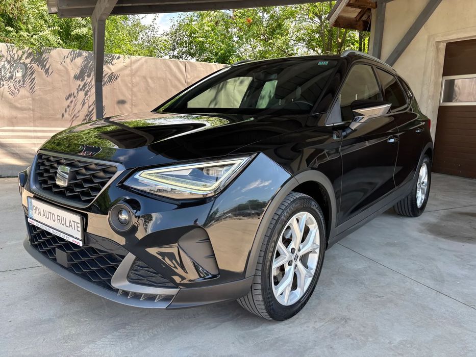 Seat Arona 2023 benzină, 11.990 € — imagine 3