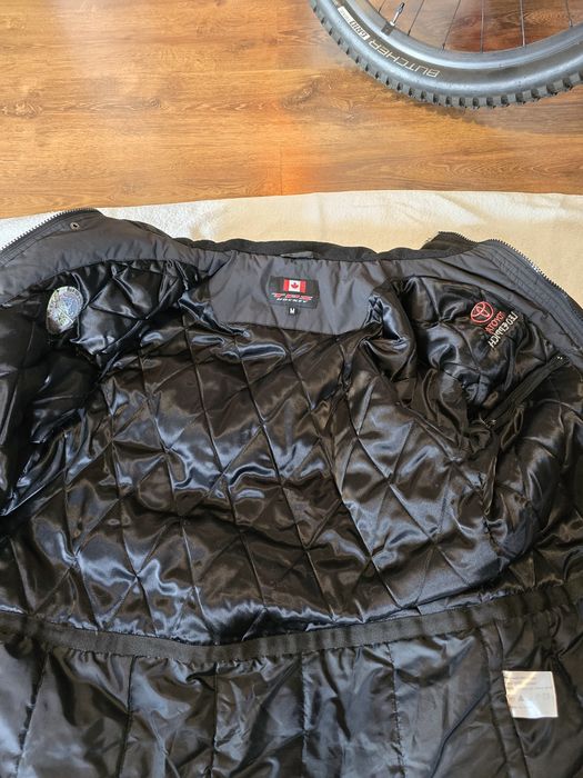 Geaca Toyota de firma M-L