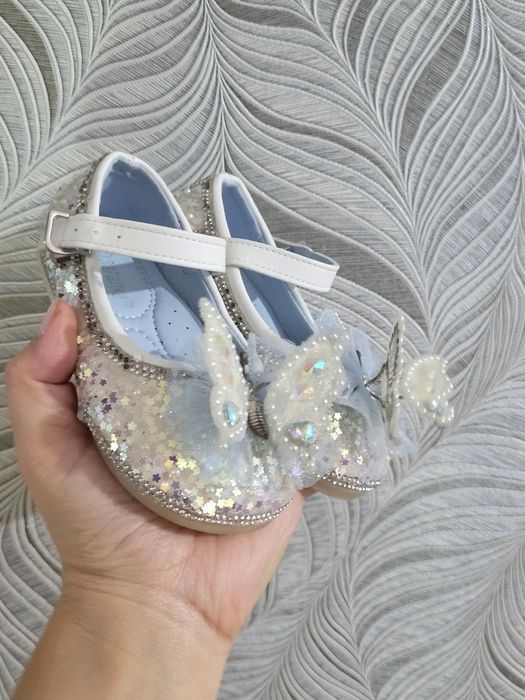 Детские туфельки