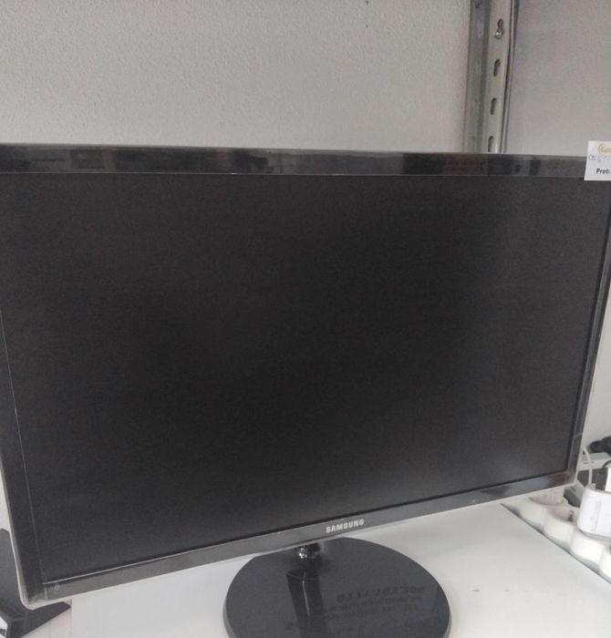 Monitor Gaming LED PLS SAMSUNG S24F350FHU, 23.5", Full HD, 60Hz, -G-